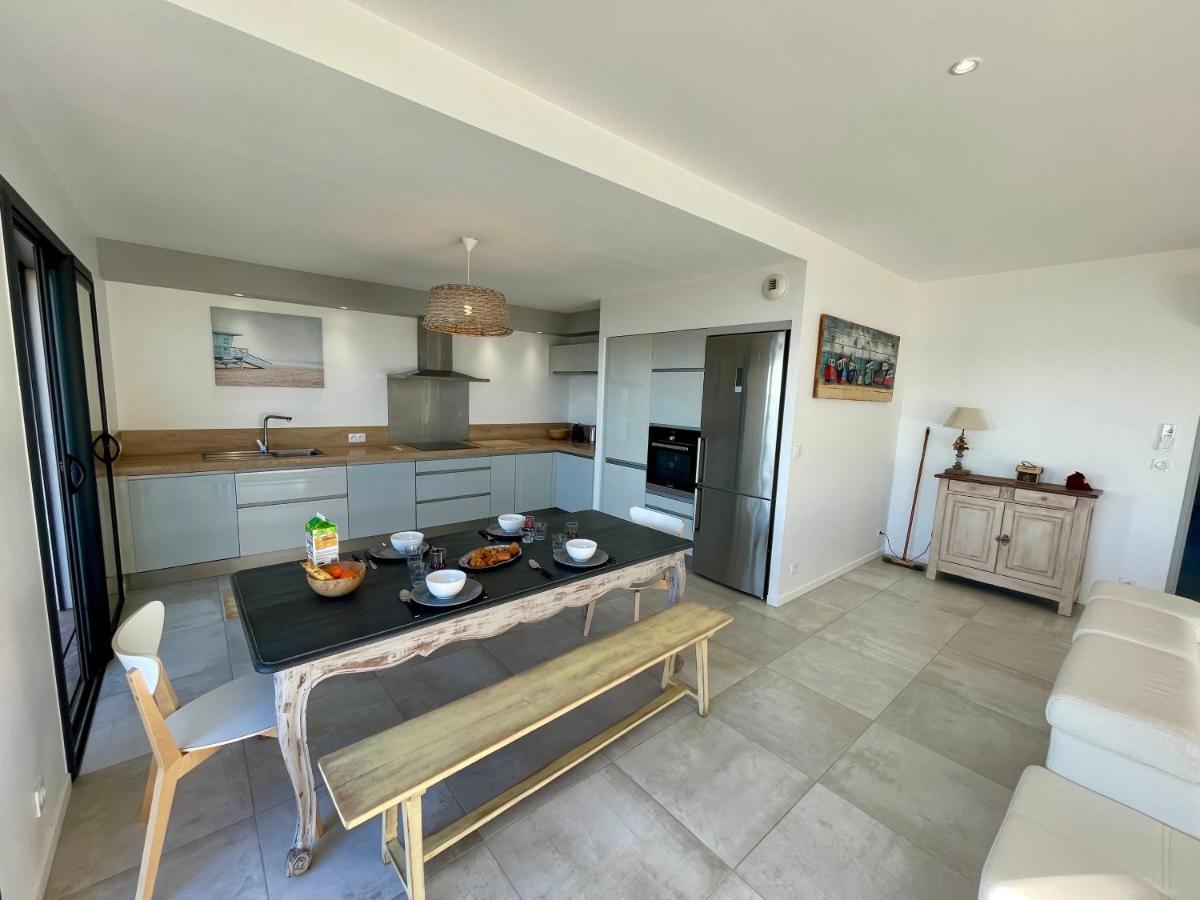 Appartement Luxe Le Levant Hyeres Bagian luar foto