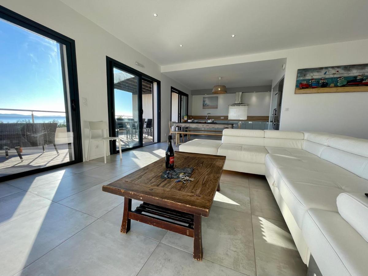 Appartement Luxe Le Levant Hyeres Bagian luar foto
