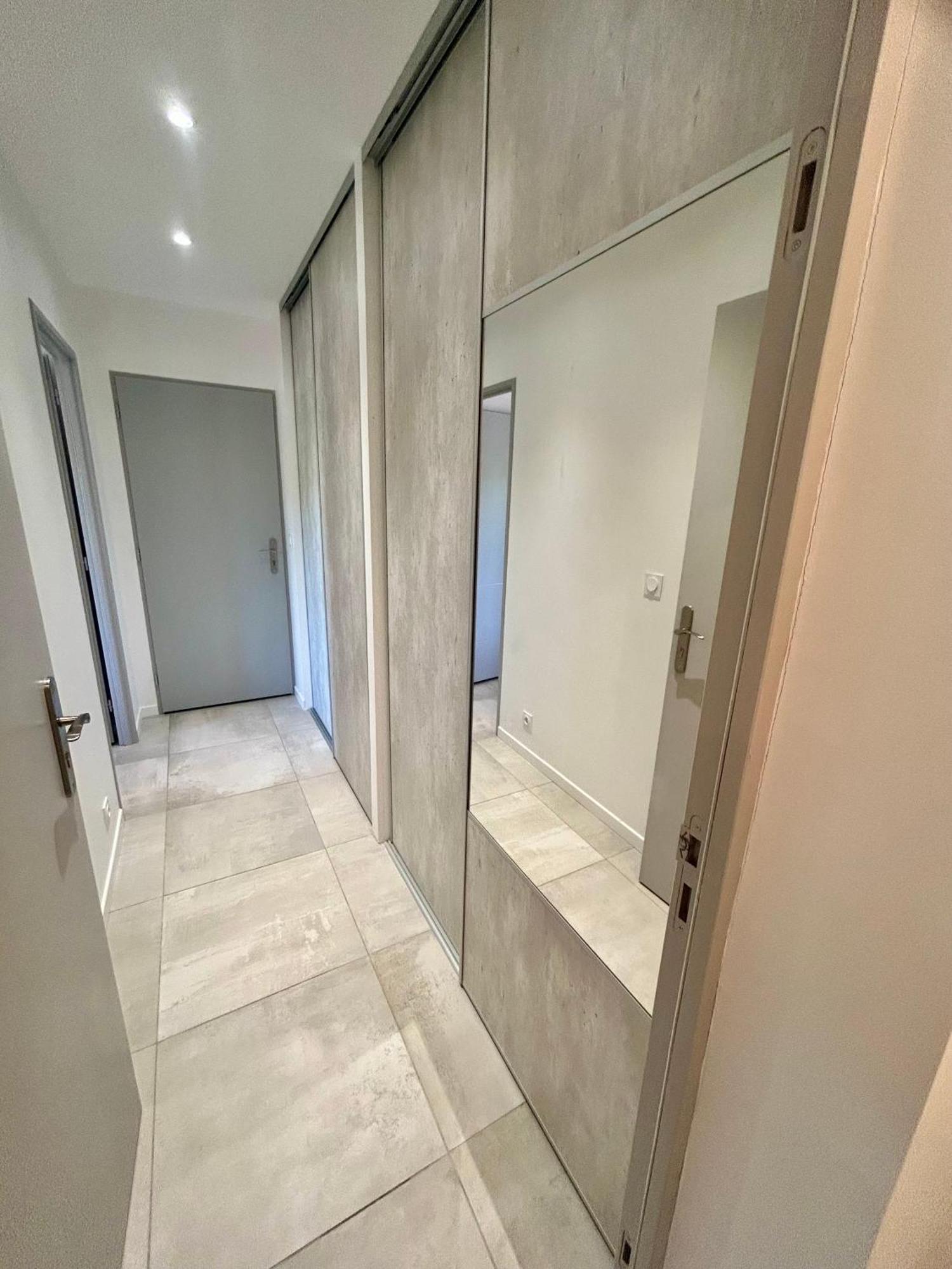 Appartement Luxe Le Levant Hyeres Bagian luar foto